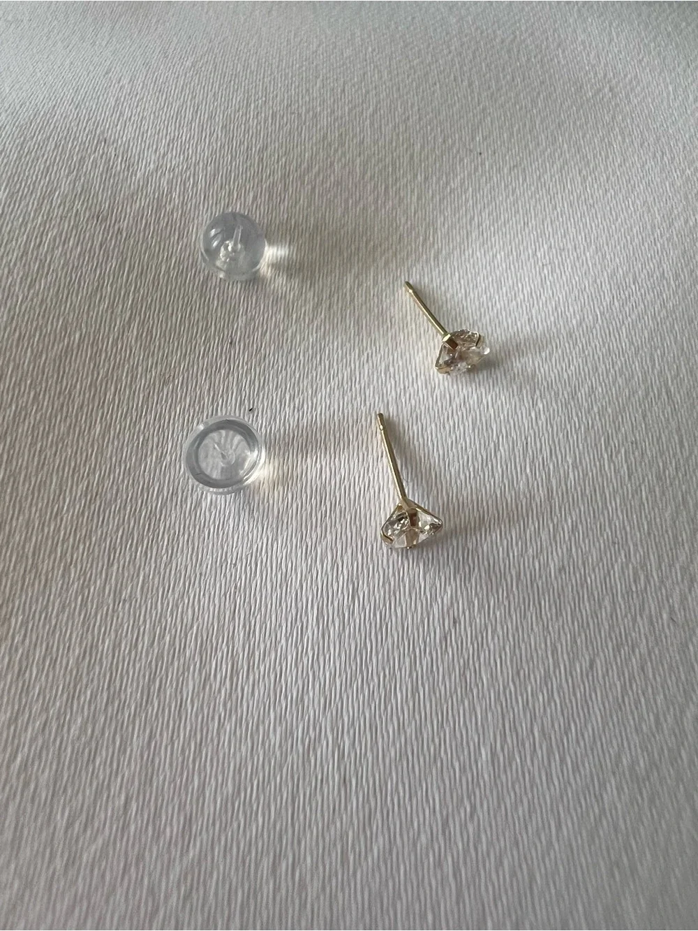 No brand classic clear