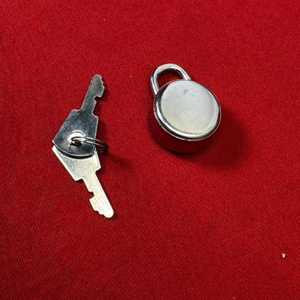 Nostalgic Key and Lock‎ Set Silver Tone
