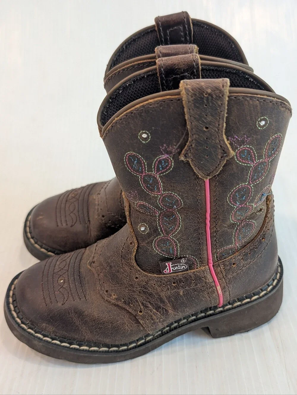 Justin Boots durable brown
