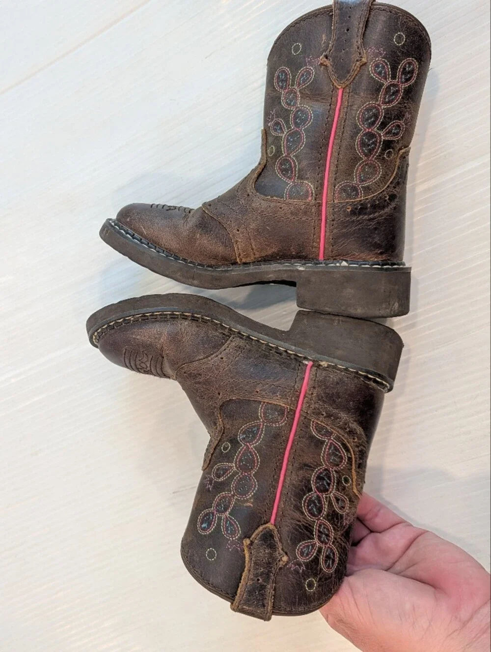 Justin Boots durable brown