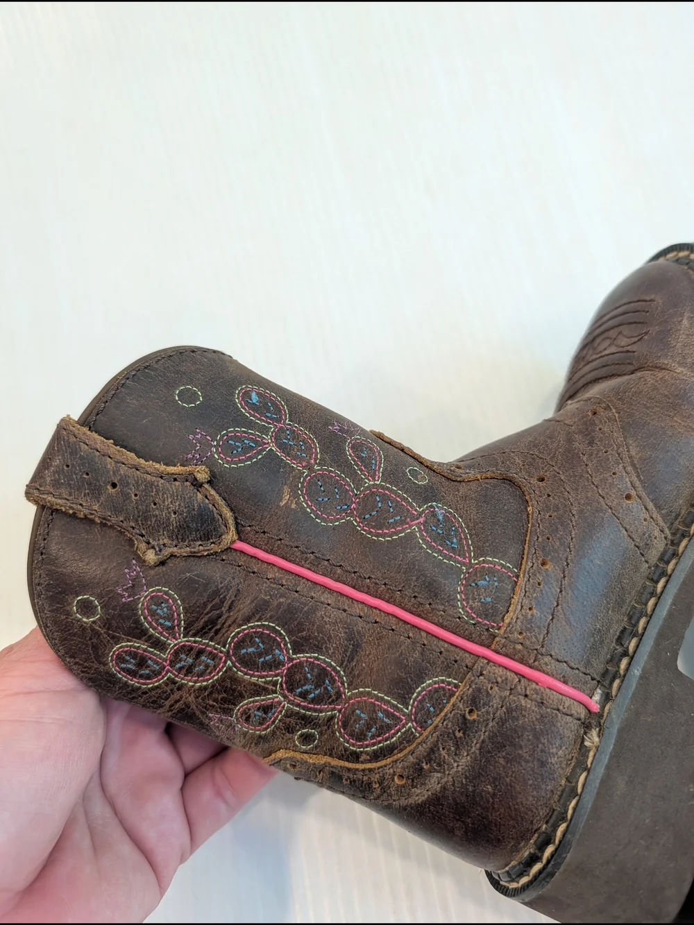 Justin Boots durable brown