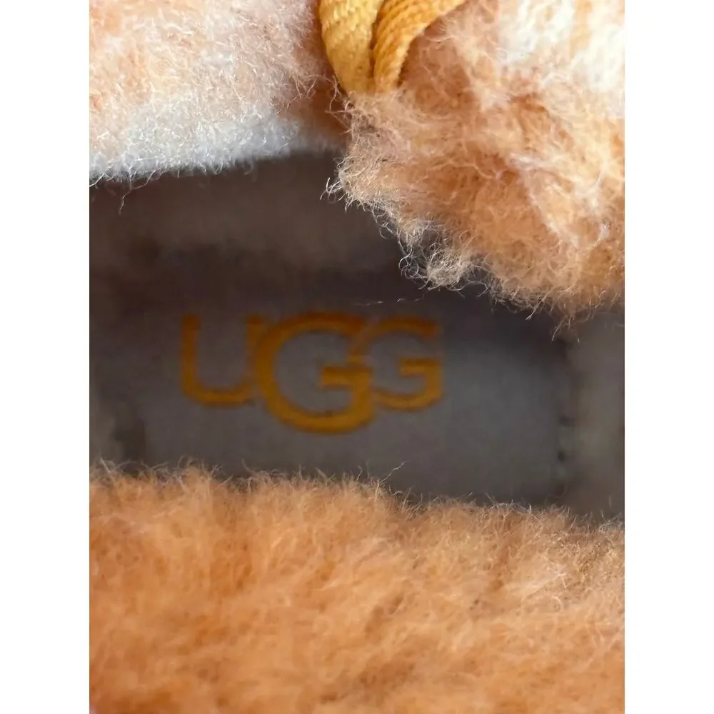 UGG excellent pre