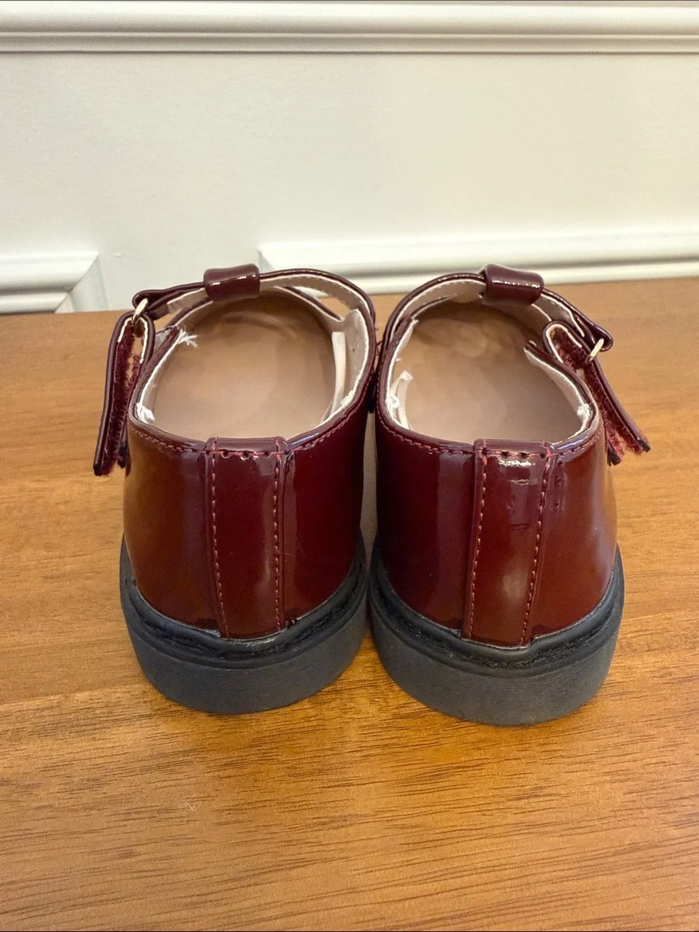 The Children’s Place - Mary Jane Shoes in Burgundy