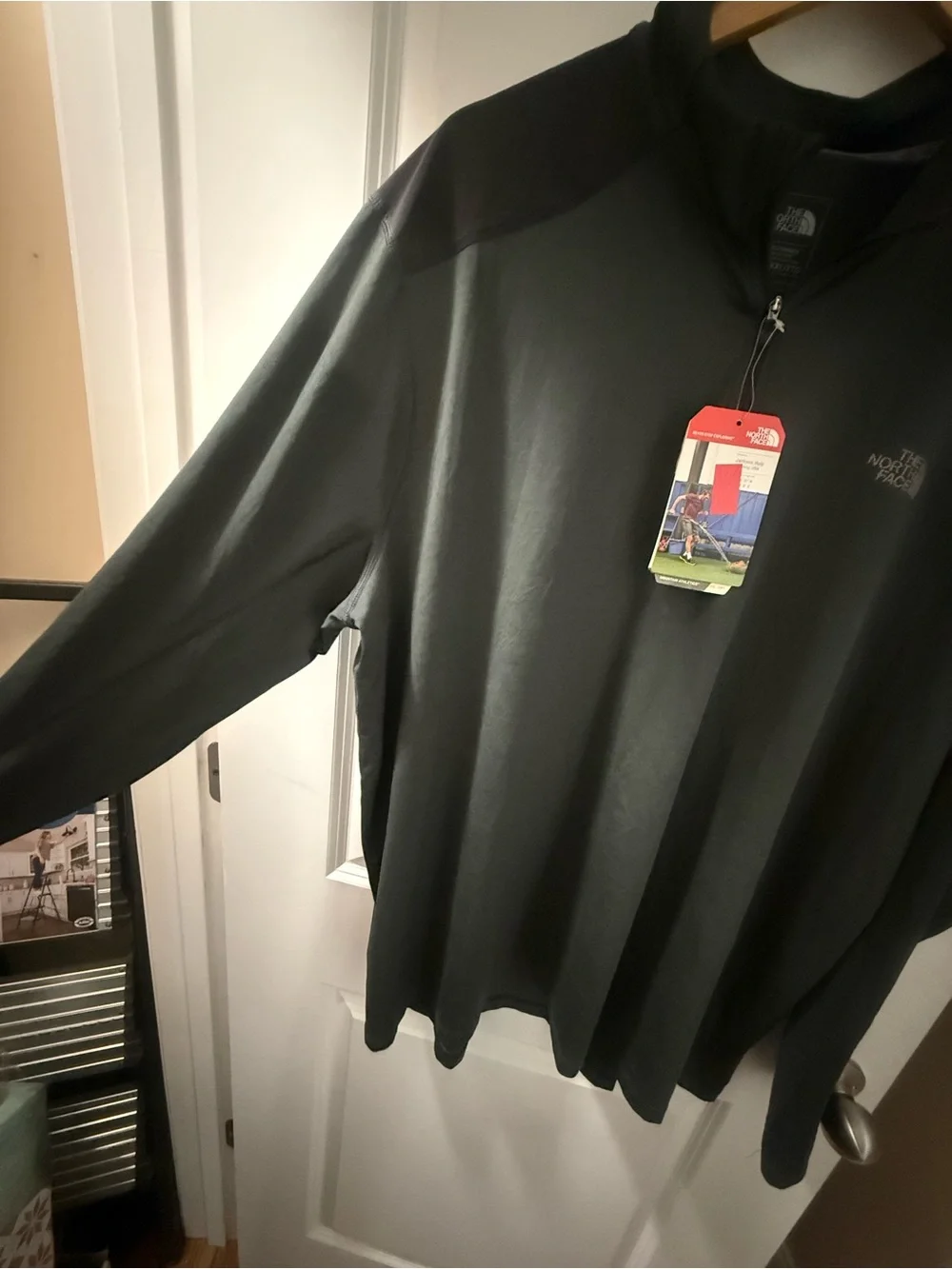 The North Face men pullover
