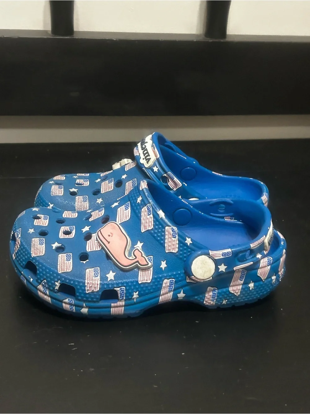 Vineyard Vines x Crocs Classic Clogs  USA (10) kidding