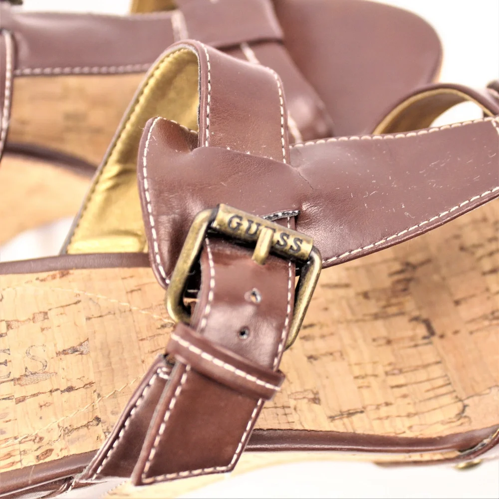 Guess Women Shoes Size 8.5 !
