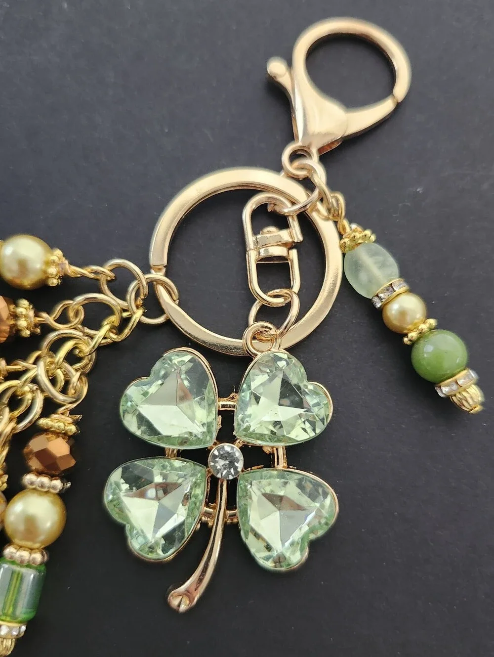 Handcrafted four leaf