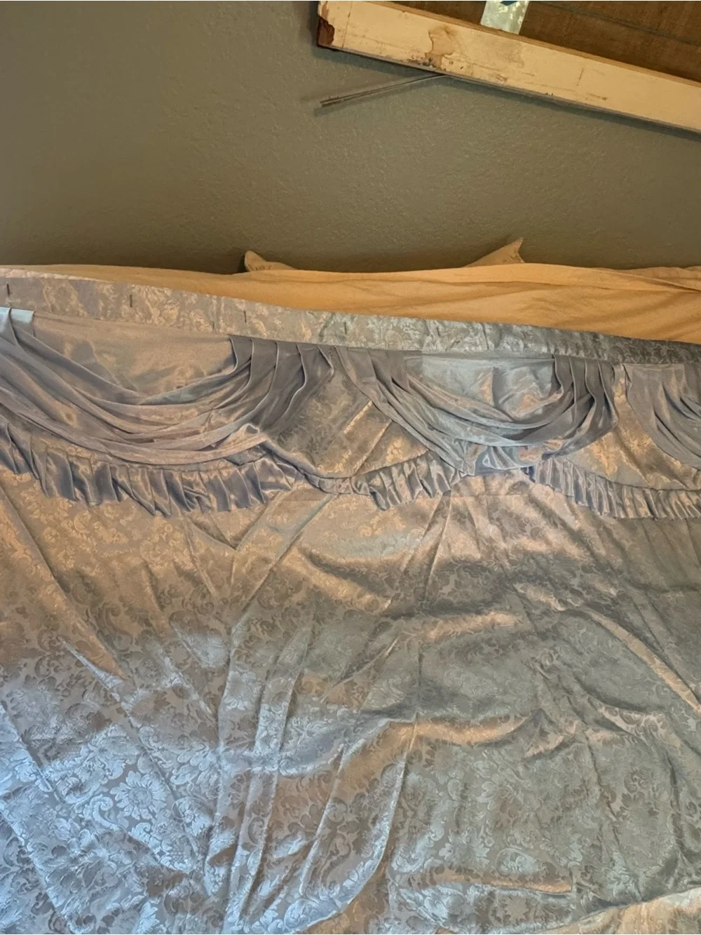 no brand soft blue