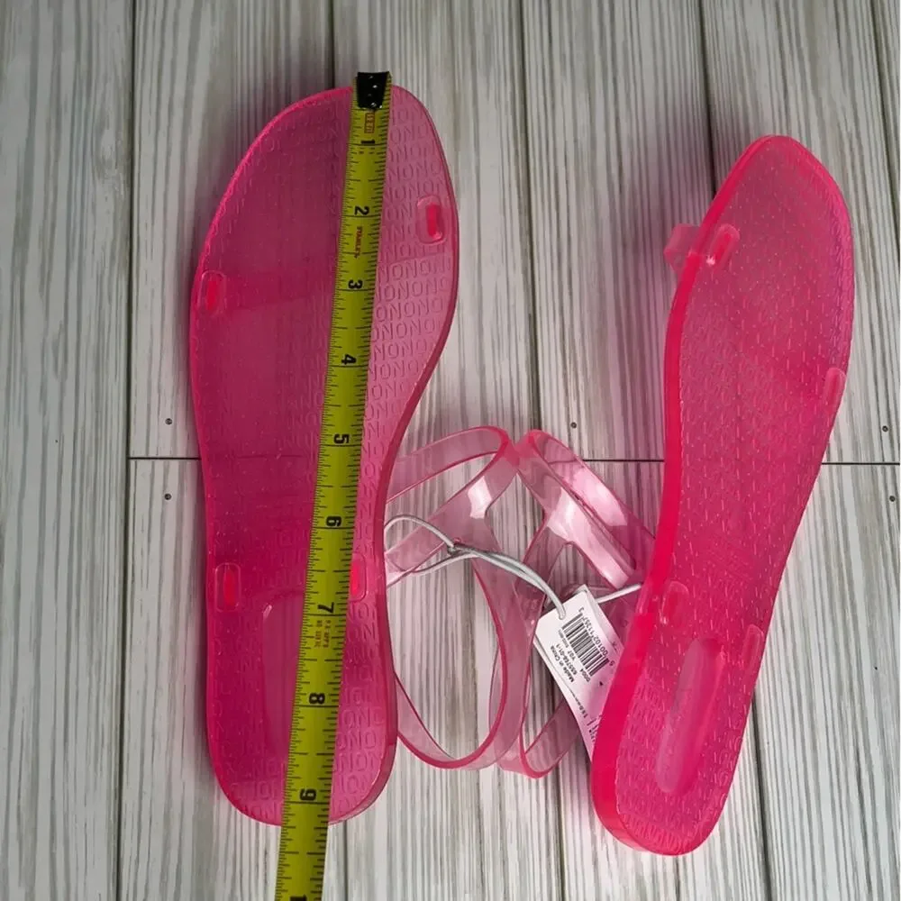 Old Navy summer feel