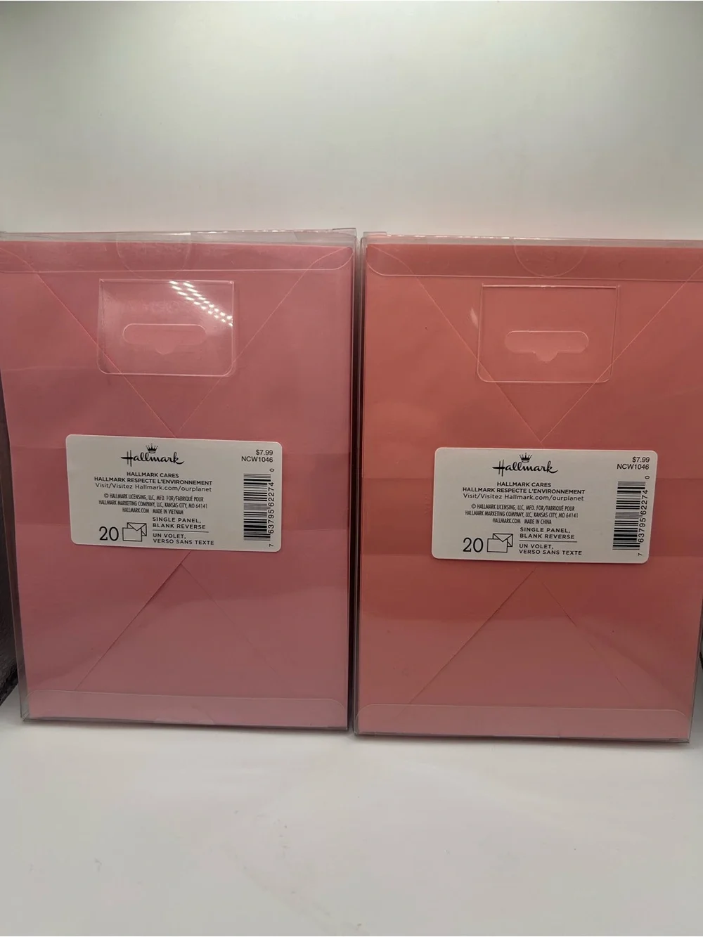 Hallmark sets cake
