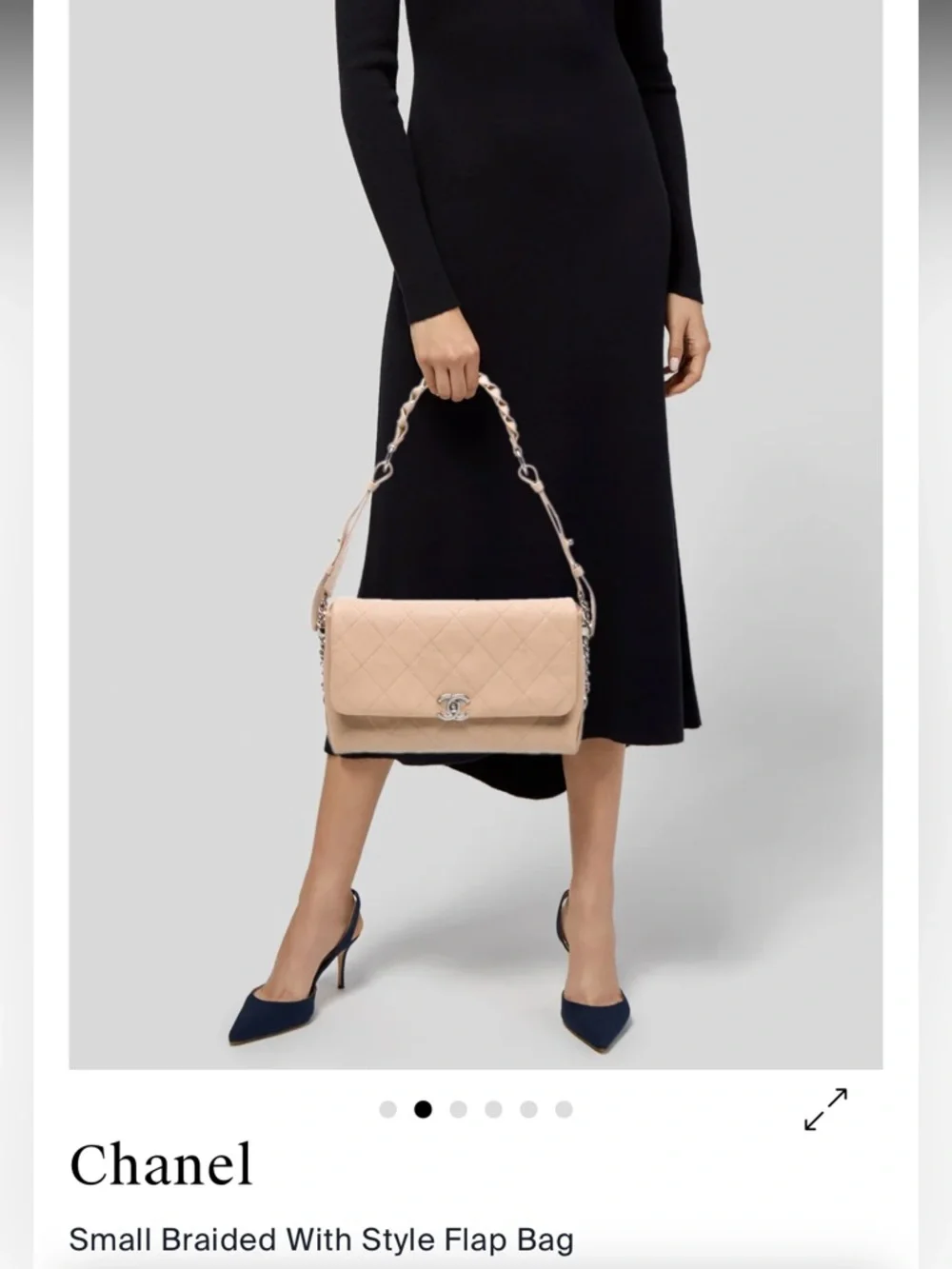 CHANEL shoulder bag