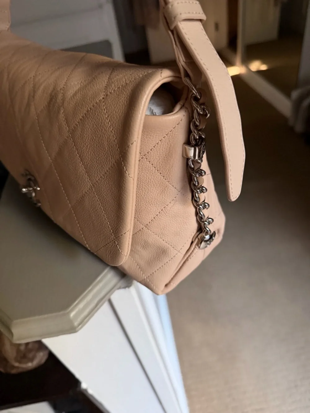 CHANEL shoulder bag