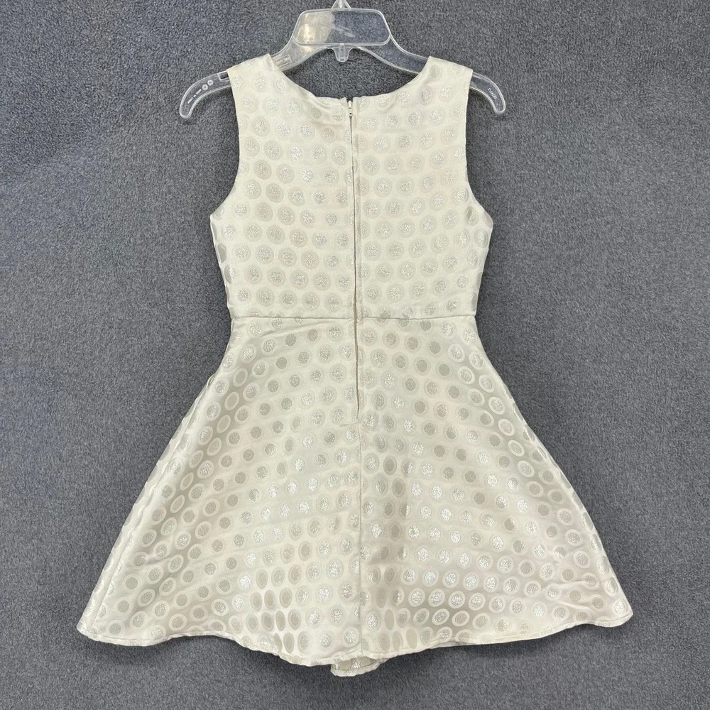 Justice sleeveless party