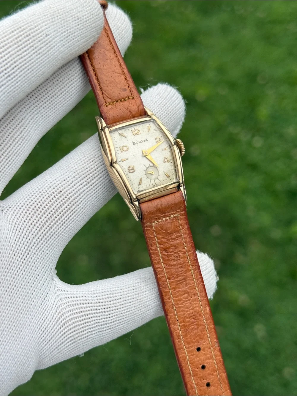 Bulova wristwatch gold