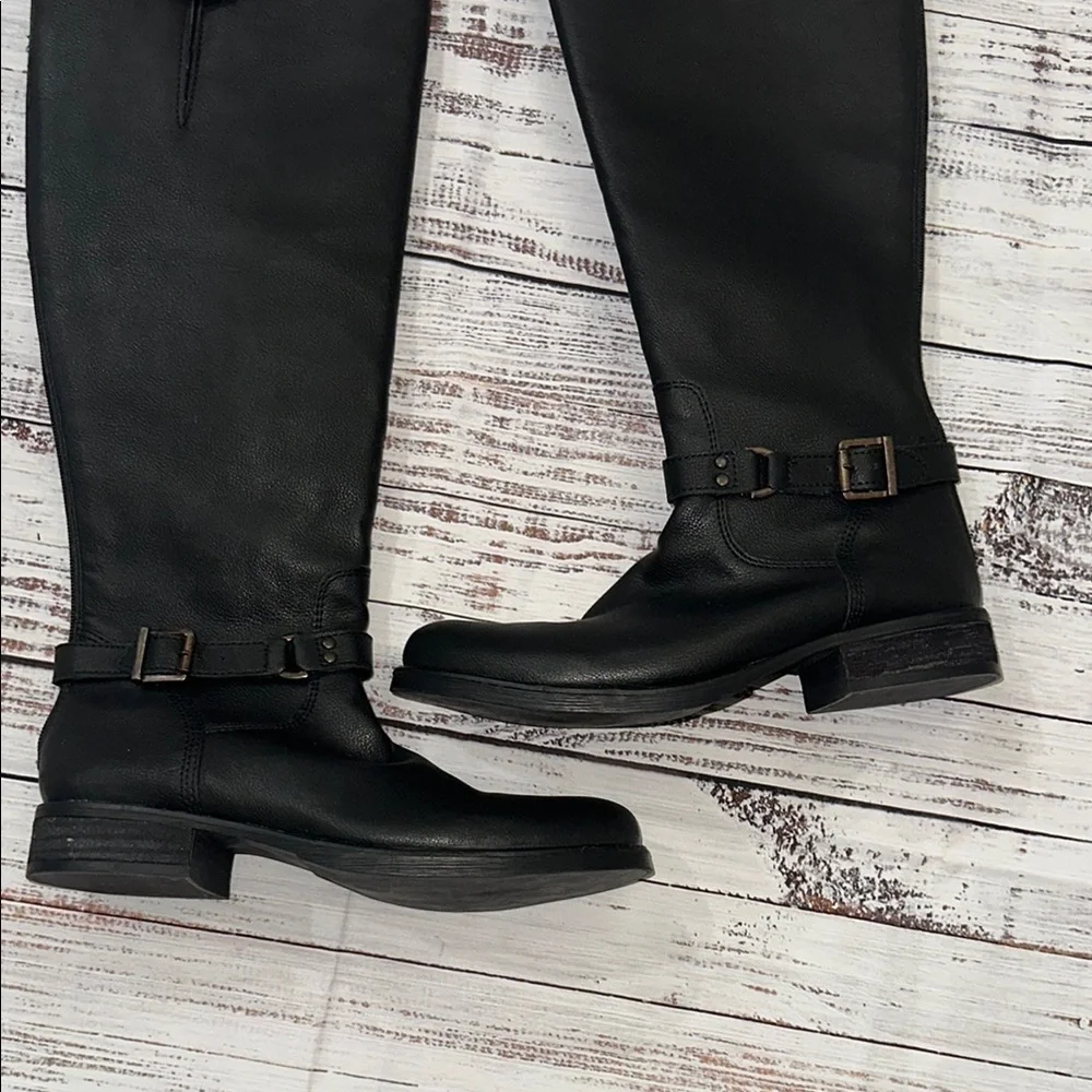 G.H. Bass‎ & Co. VANYA KNEE HIGH BOOTS Sz. 7.5