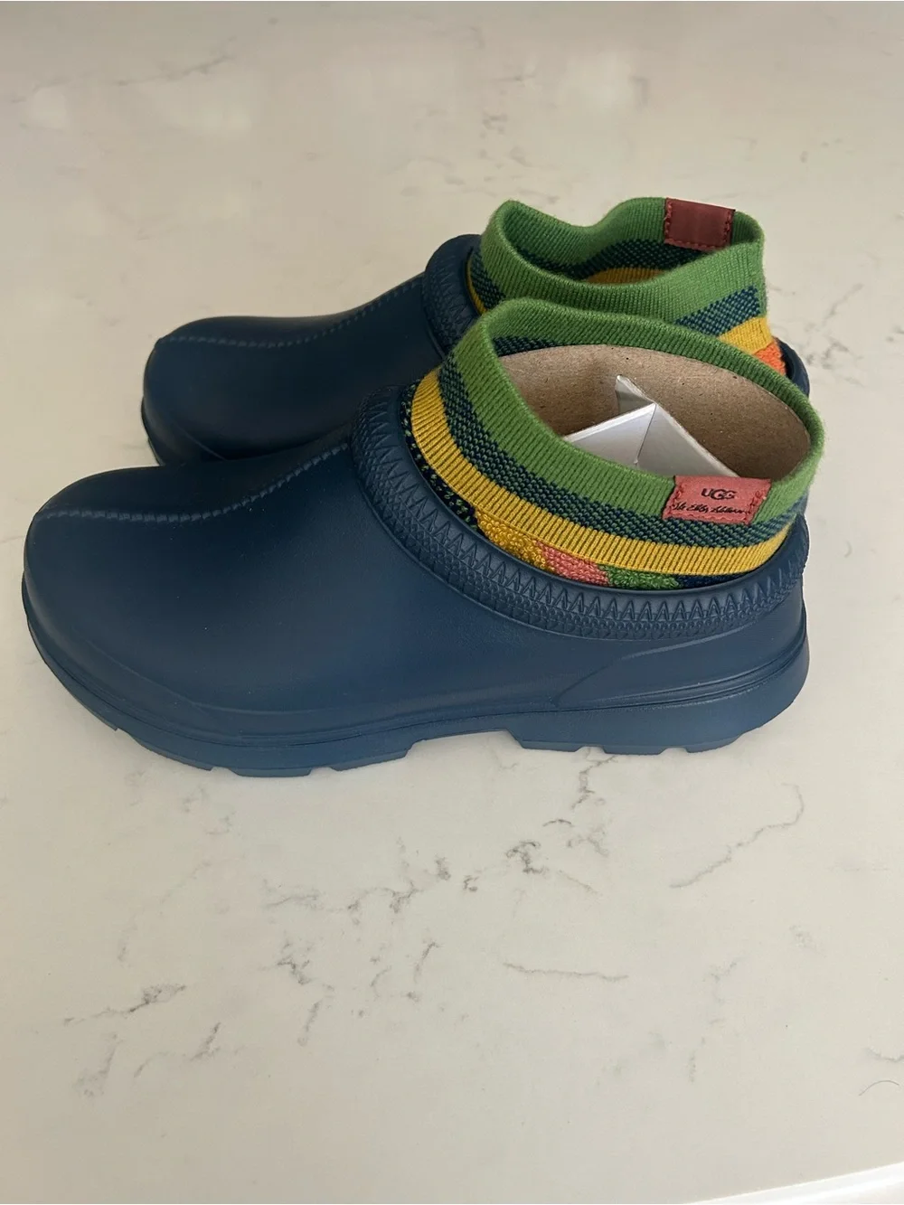 UGG The Elder Statesman Tasman X Green and Yellow Knit Cashmere Sock