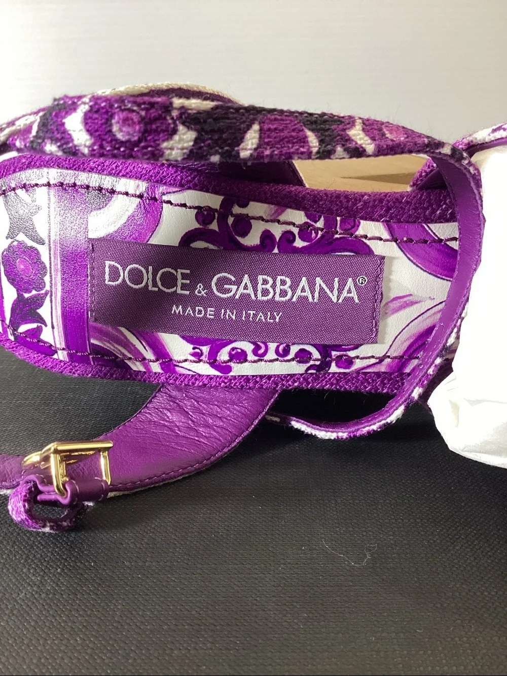 Dolce & Gabbana fits true