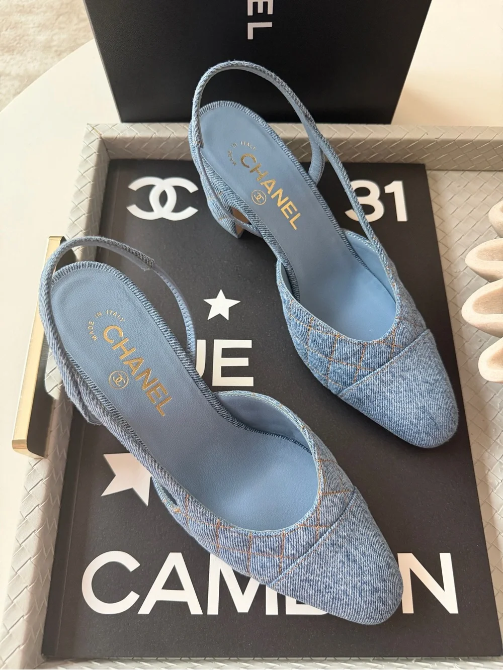 CHANEL pumps material timeless