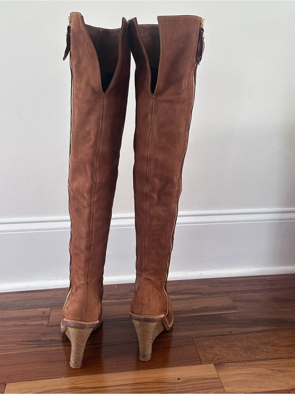 Stuart Weitzman cognac stylish