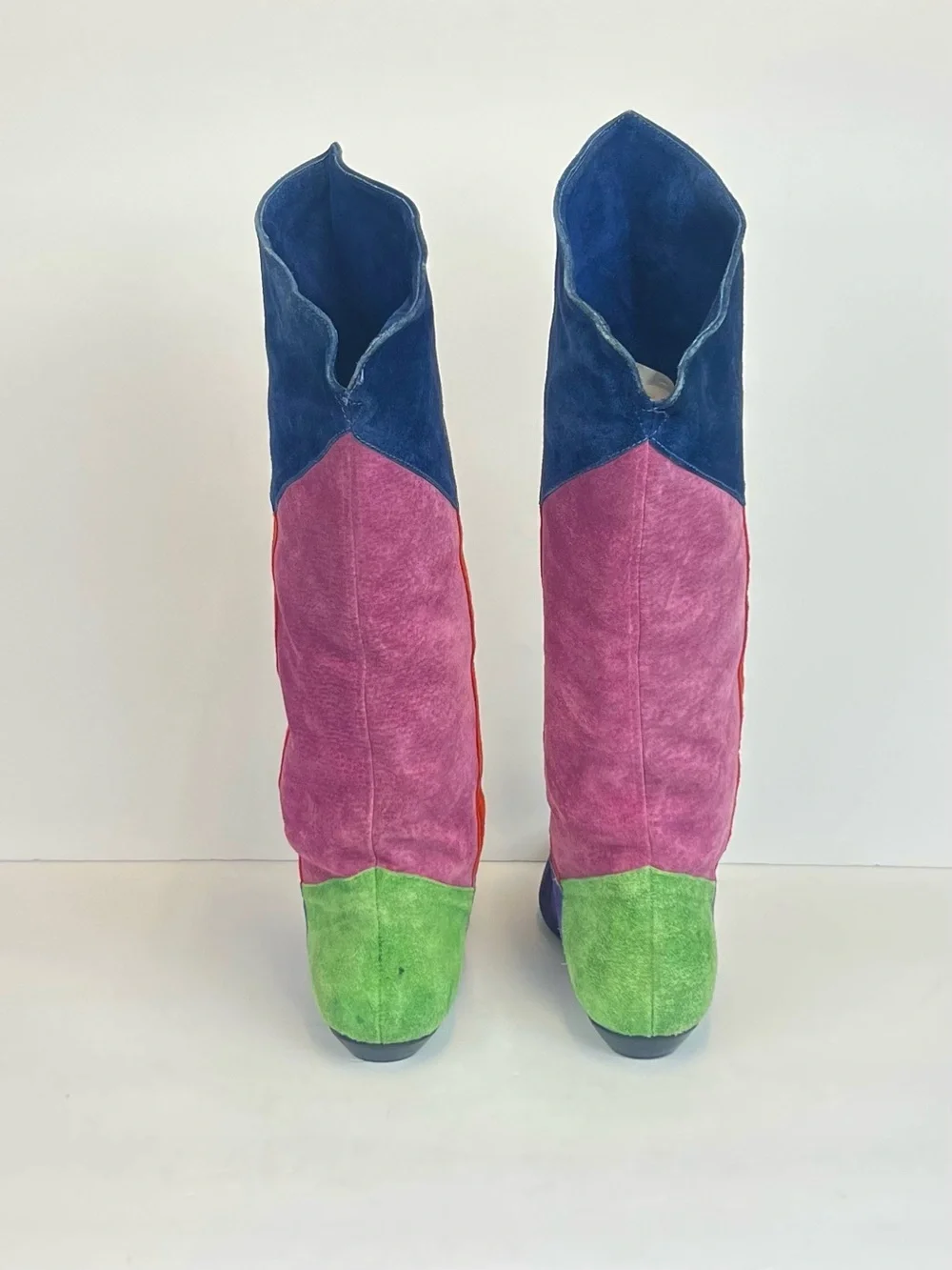 Bootalinos or colorblock