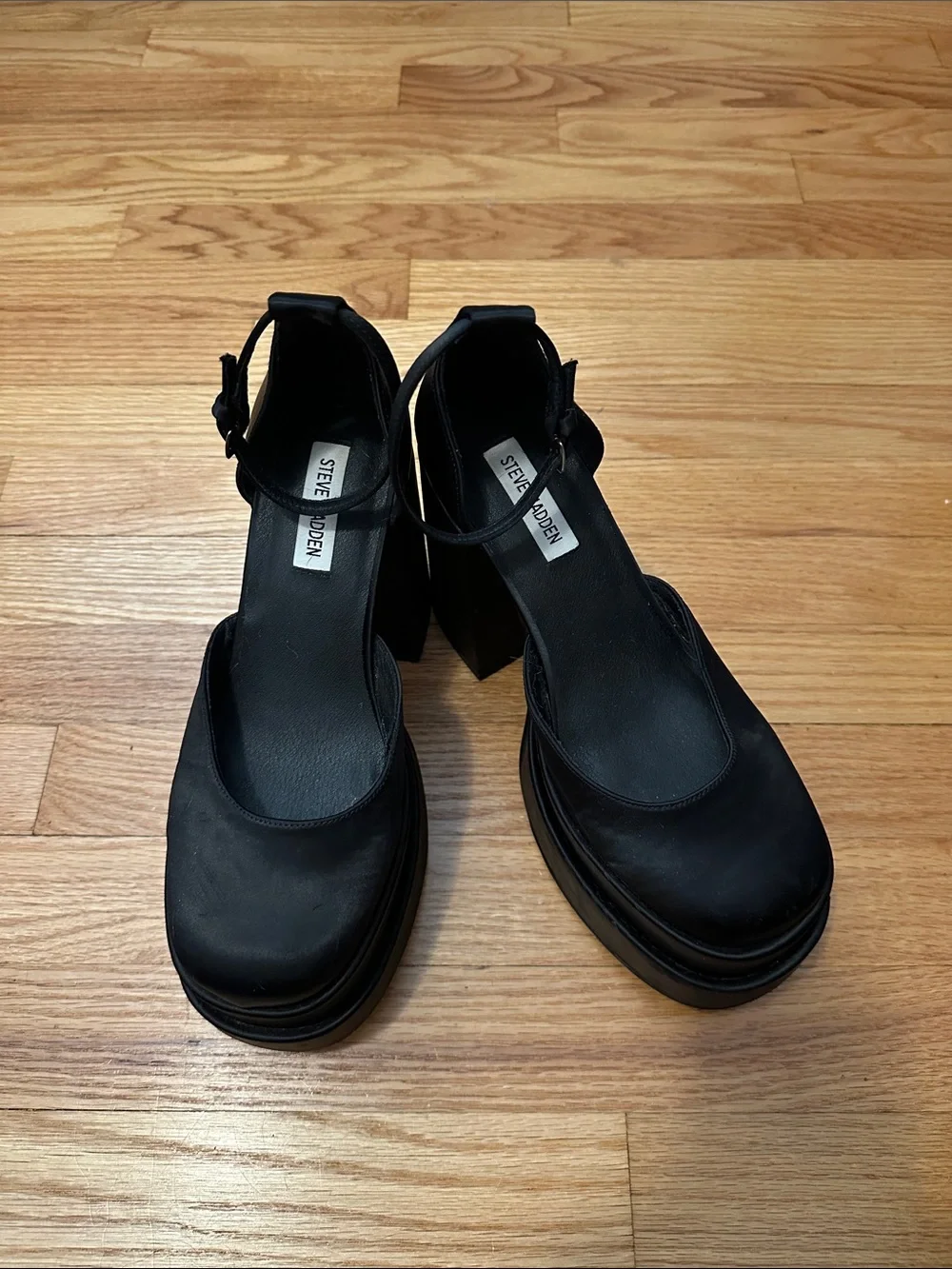 Steve Madden chunky platform