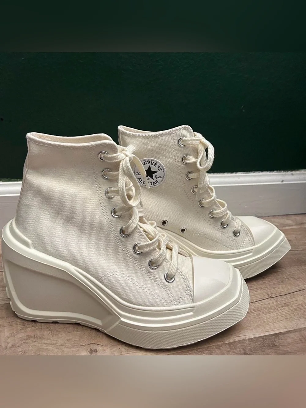 Converse chunky platform