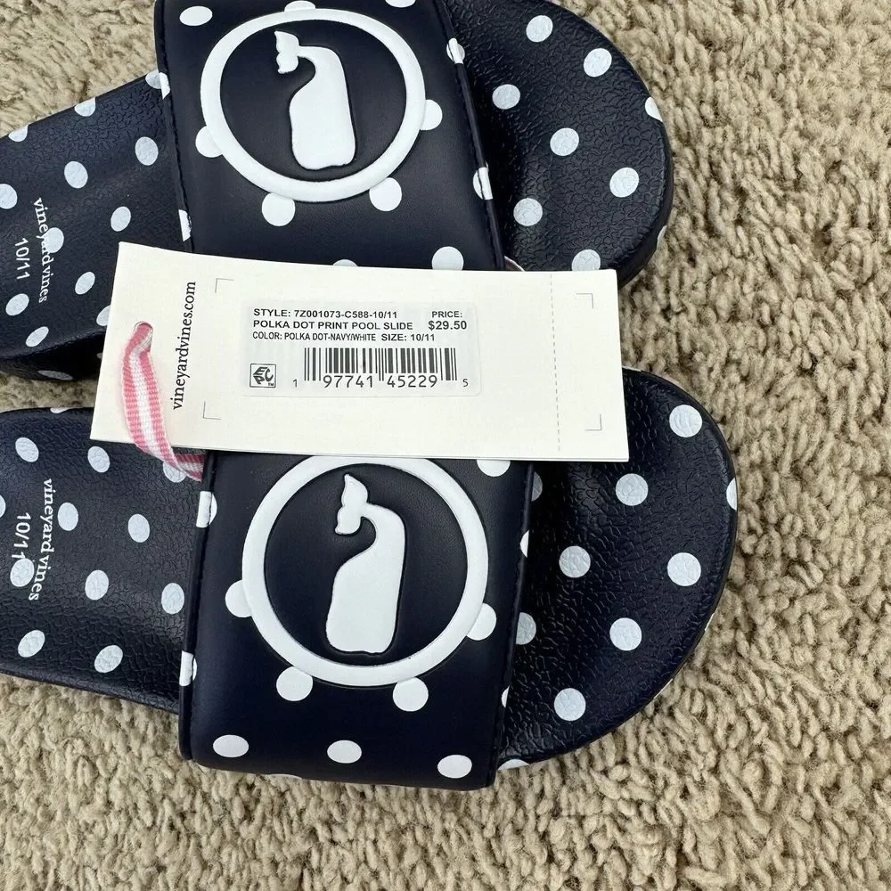Vineyard Vines new navy 10