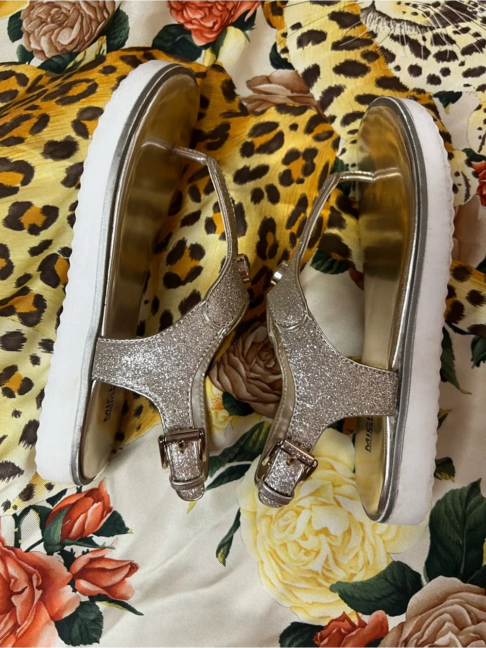 Michael Kors Girls Gold Glitter T-Strap Platform Sandals Size 13 EU 31