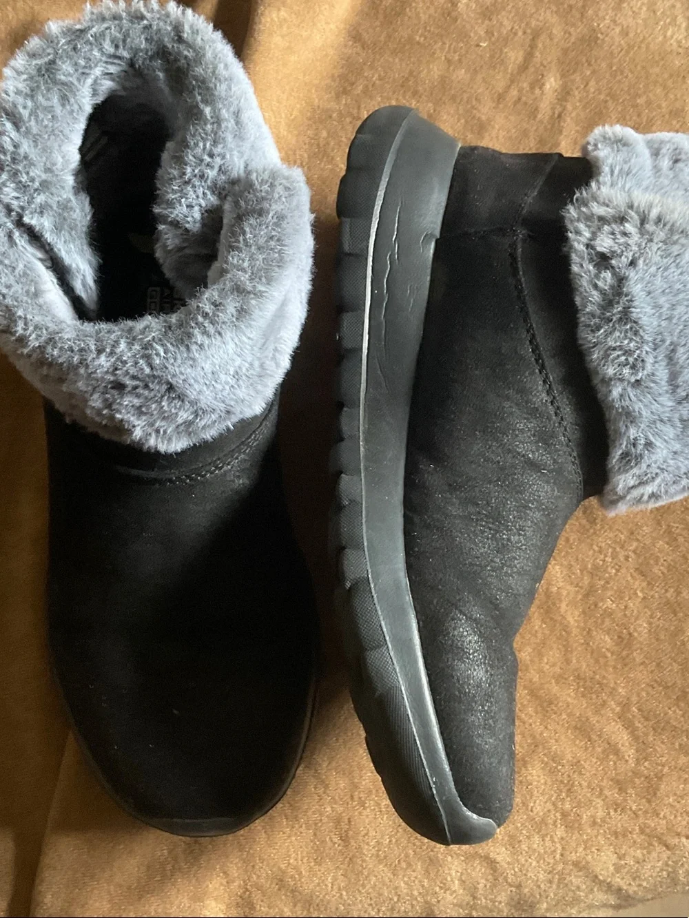 Skechers cozy ankle