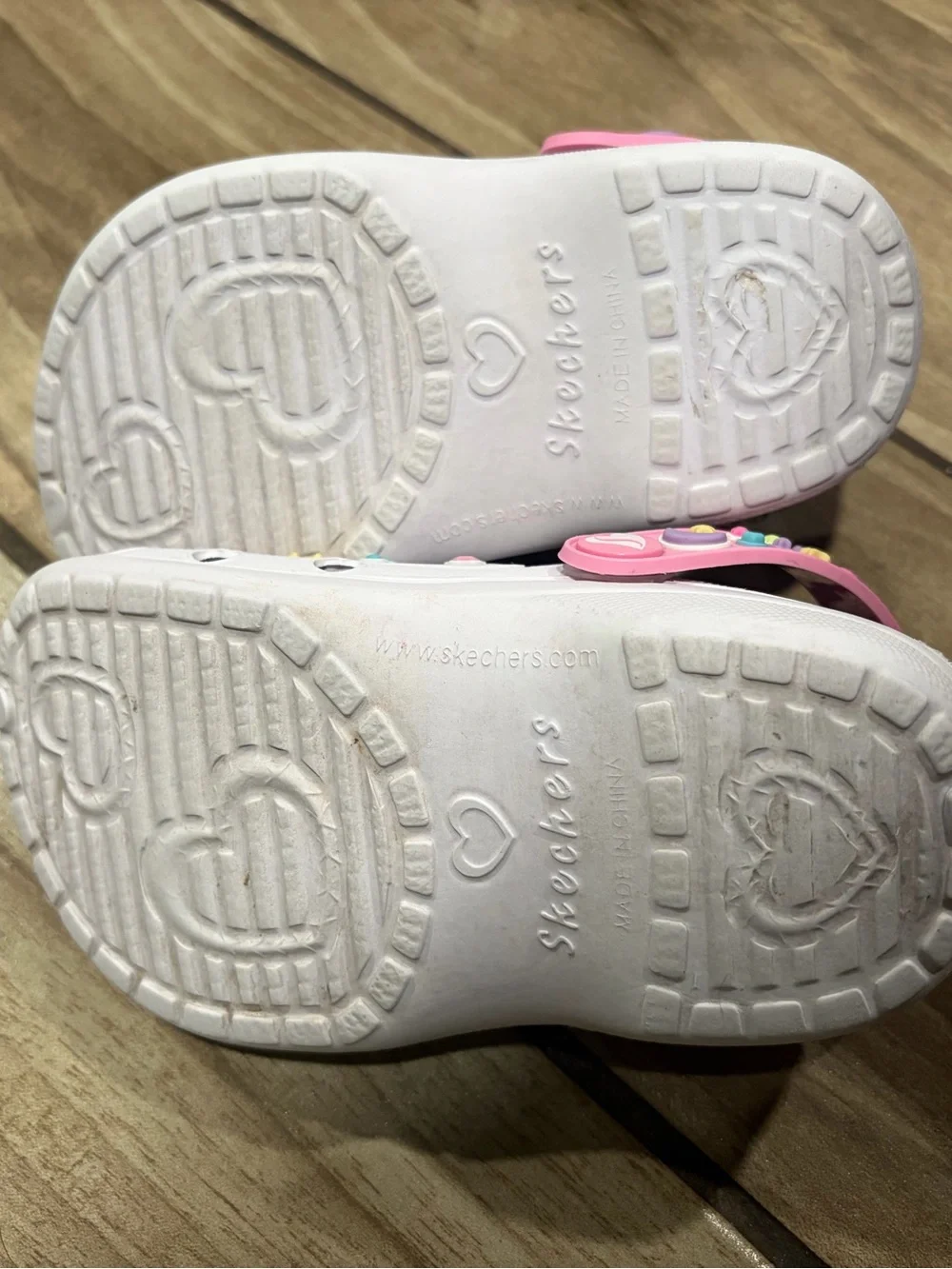 Kids Skechers Unicorn Heart Clogs - White and Pink