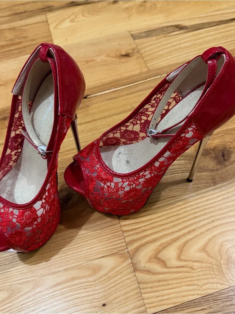 Red Lace Platform Peep-Toe Stiletto Heels with Gold Metal Heel