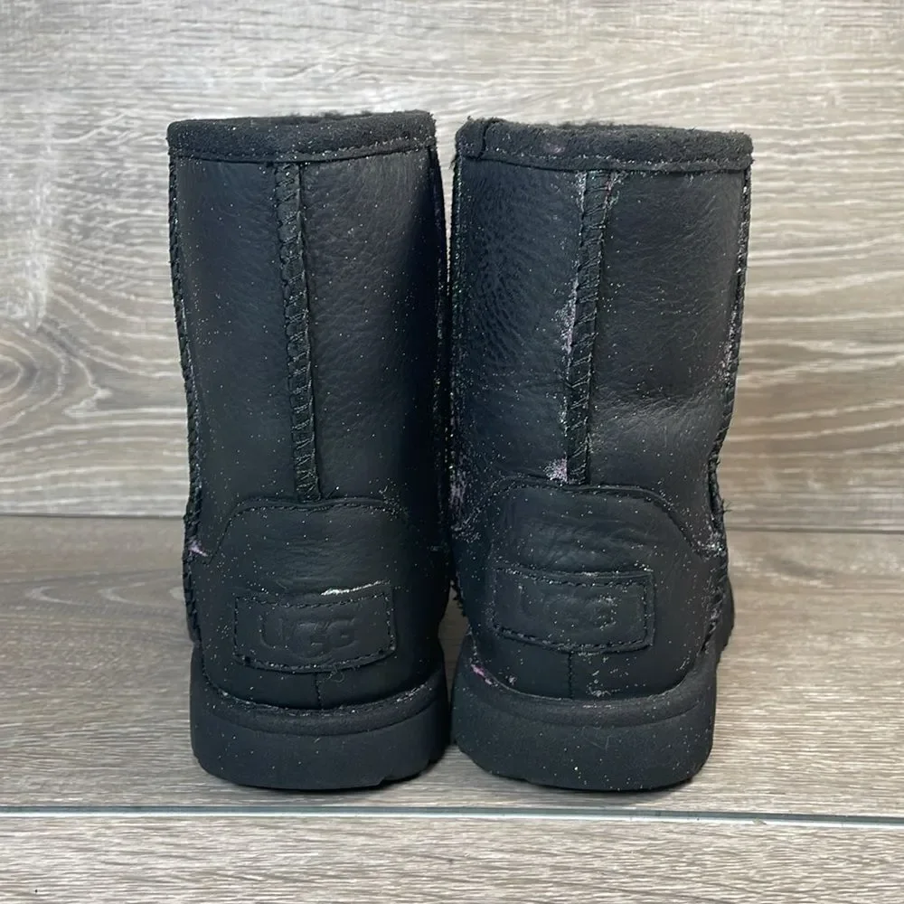 UGG kids classic