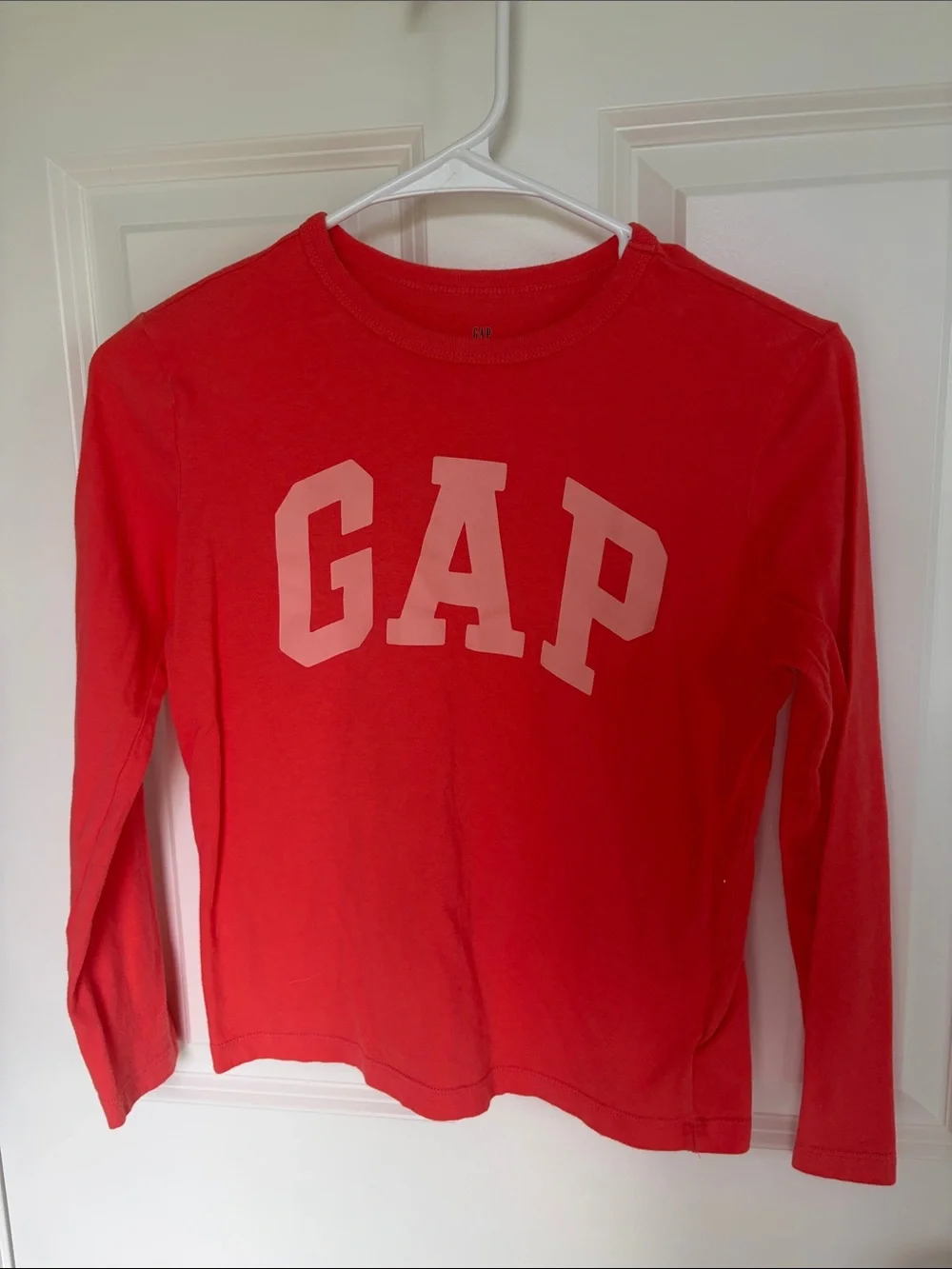 GAP light orange