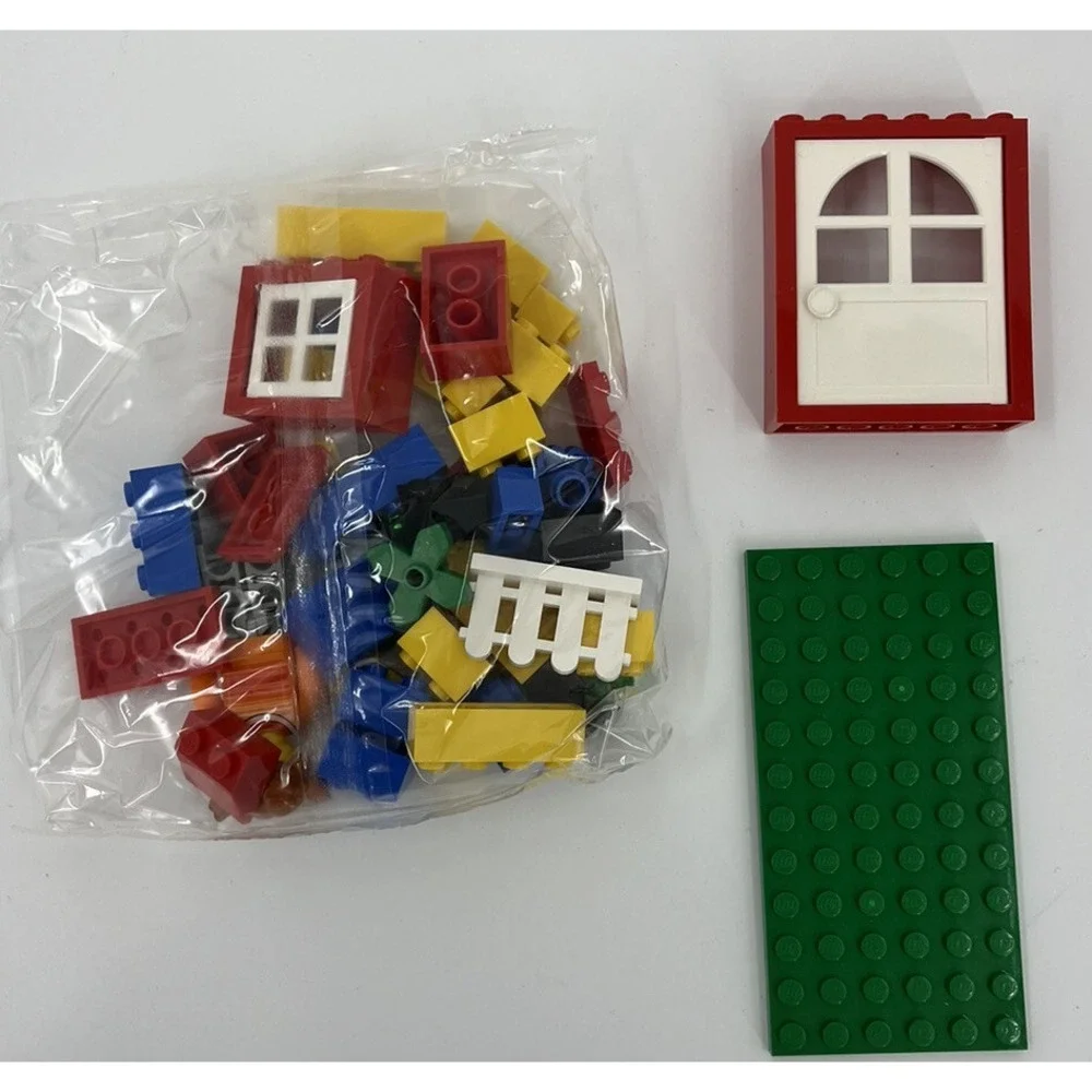 2001 LEGO Creator Tina's House 4172 Retired 43 Pieces New Open Box