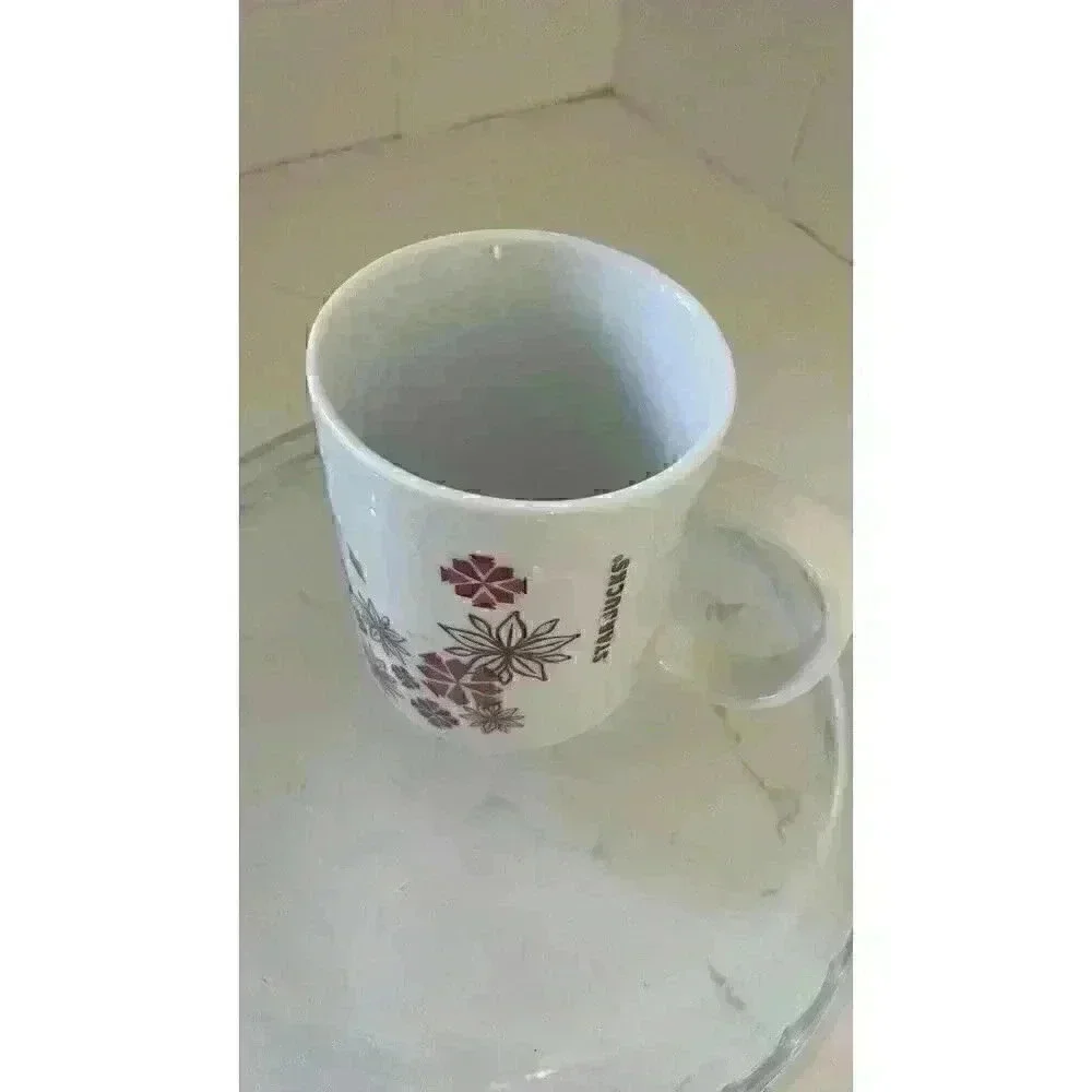 Starbucks Holiday Coffee Mug Cup 12 fl oz Red Gold Snowflake Star Christmas