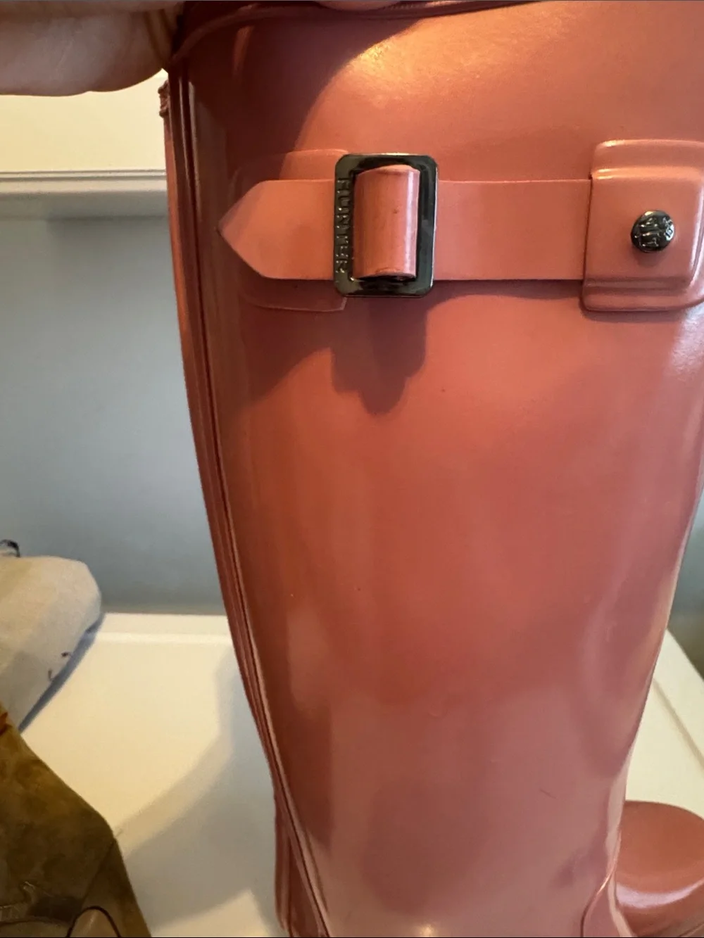 Hunter tall glossy