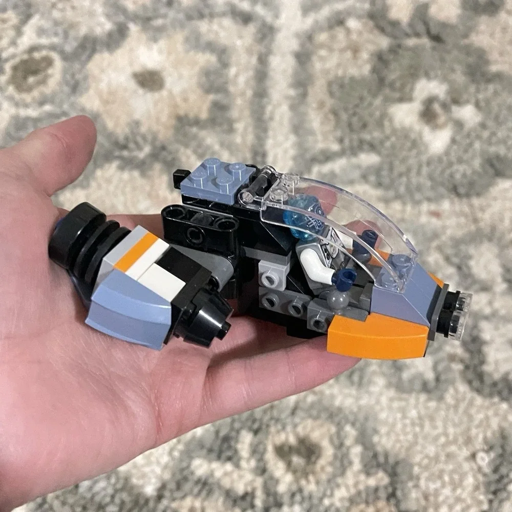 LEGO Creator: 3 In 1 Cyber Drone (31111)‎ Incomplete For Parts