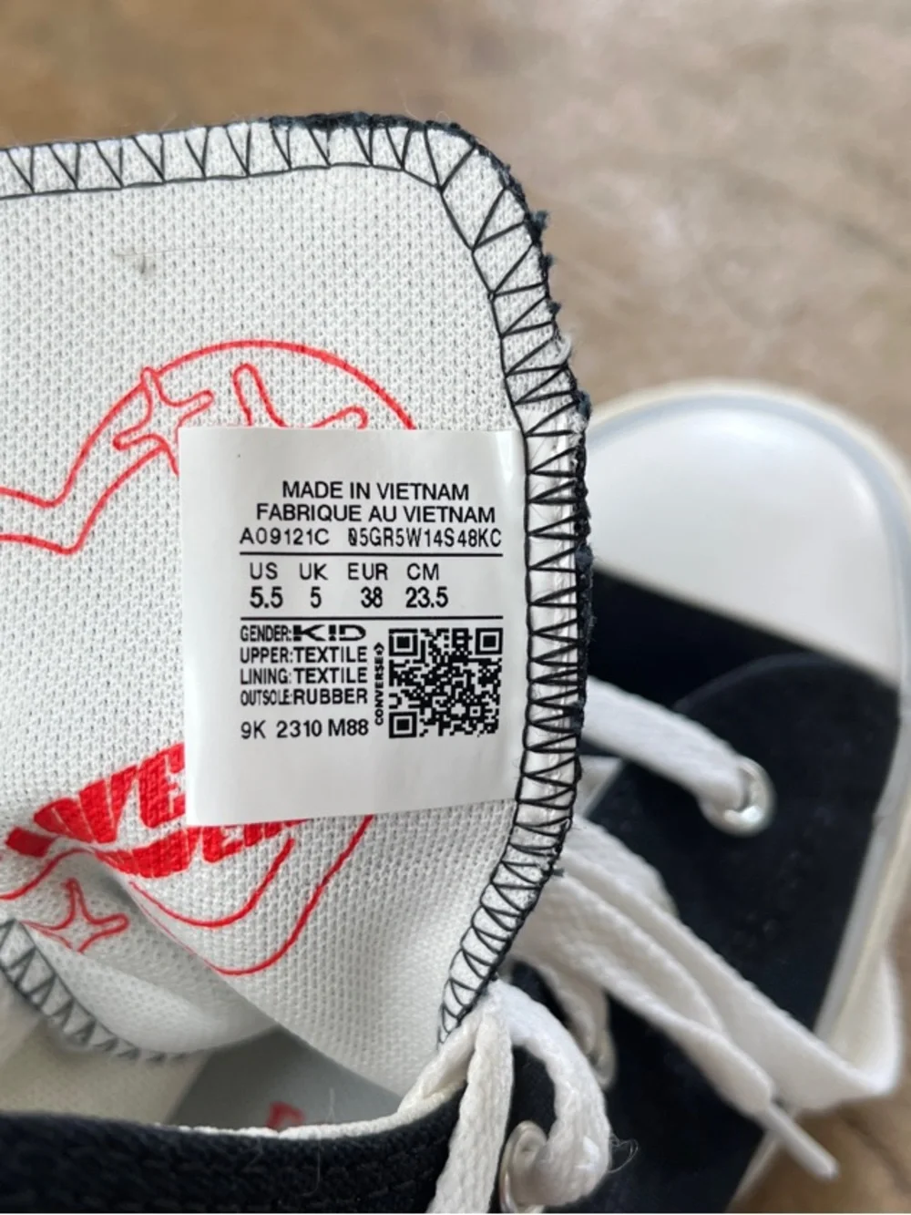 Converse kids high