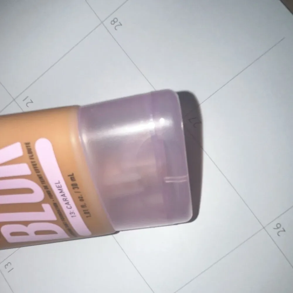 NYX smooth matte