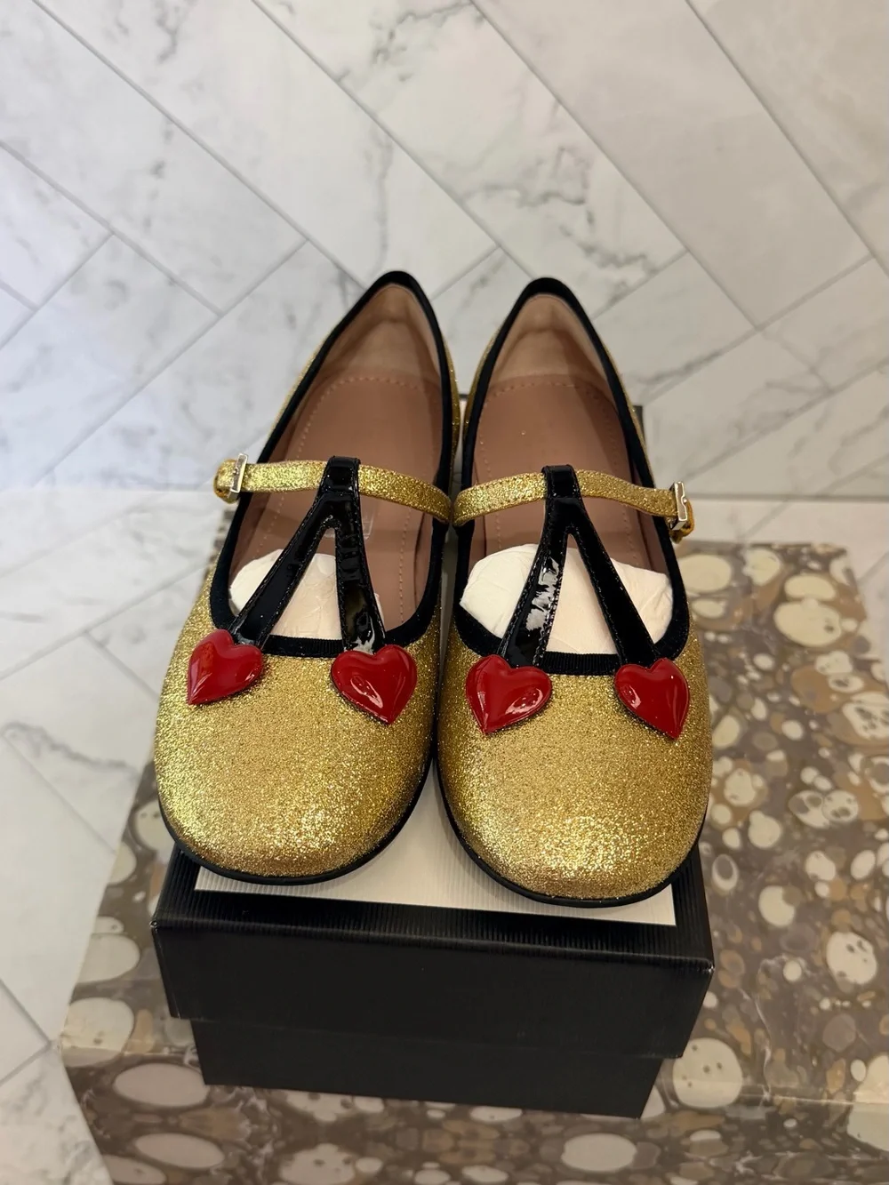GUCCI Girls' Gold Glitter Heart Mary Jane Flats