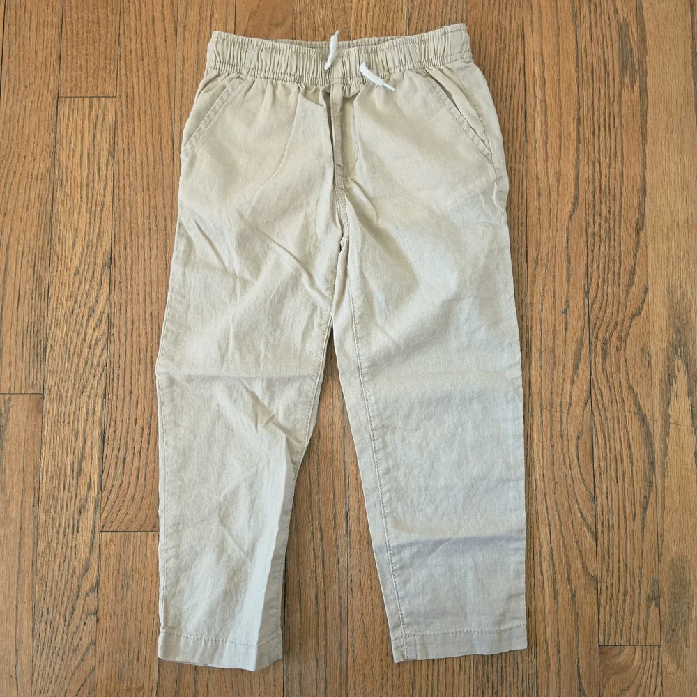 GAP wear worn beige