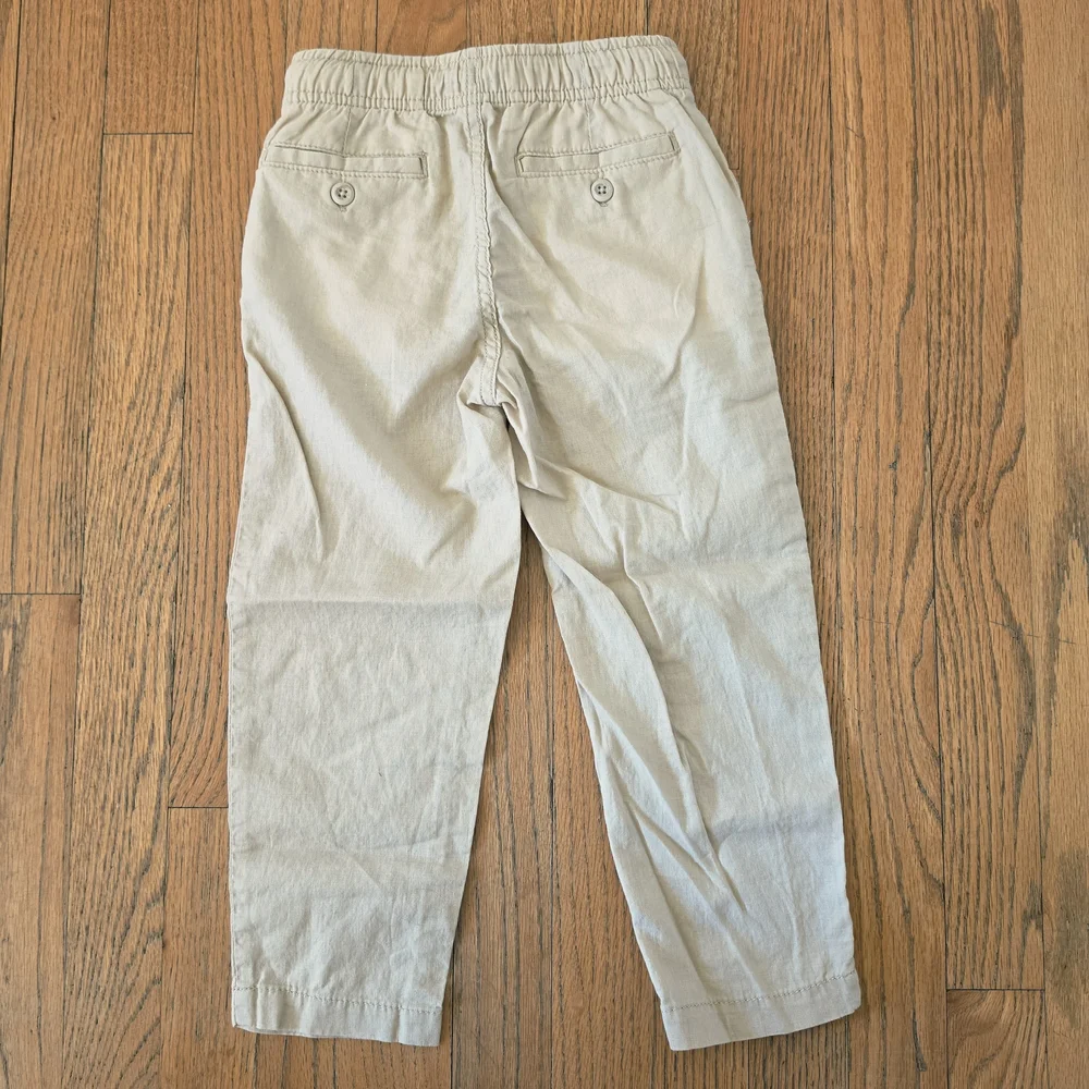 GAP detail without chest