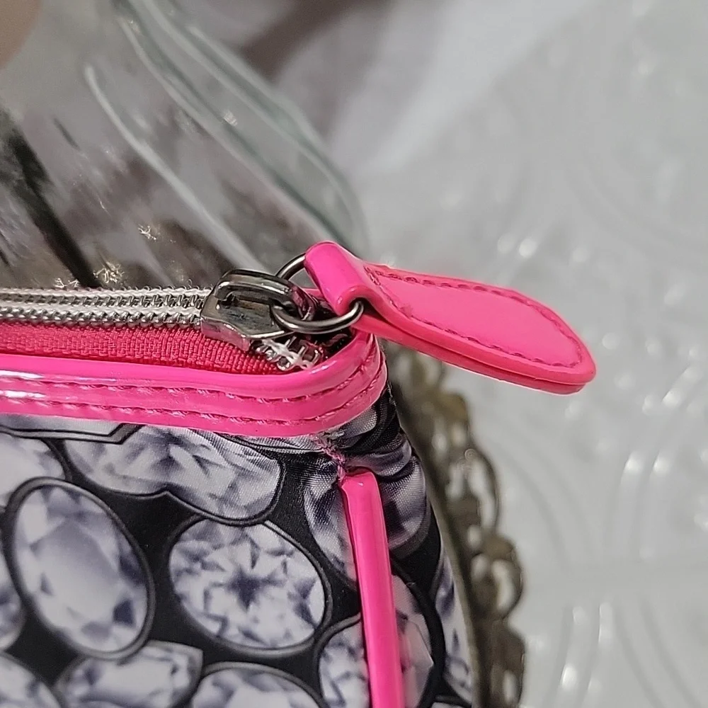 Betsey Johnson betsey johnson
