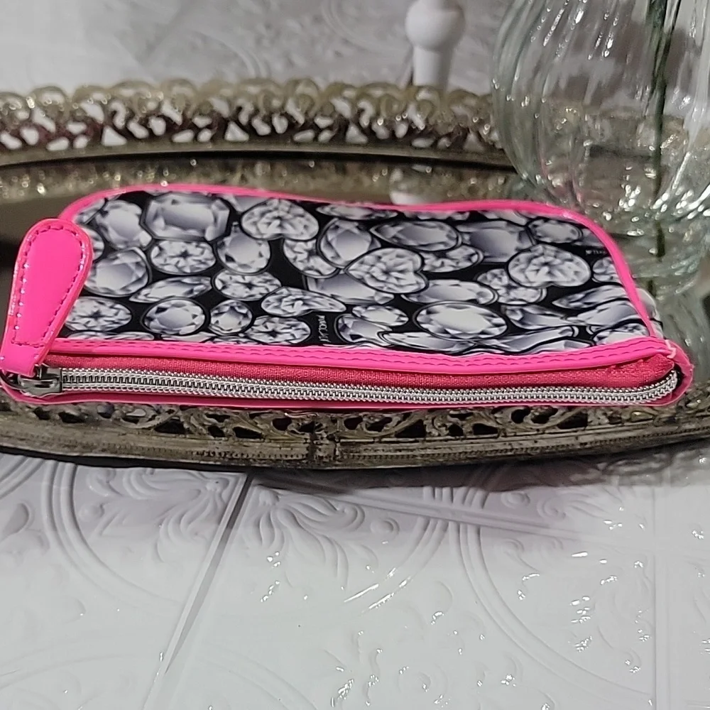 Betsey Johnson betsey johnson
