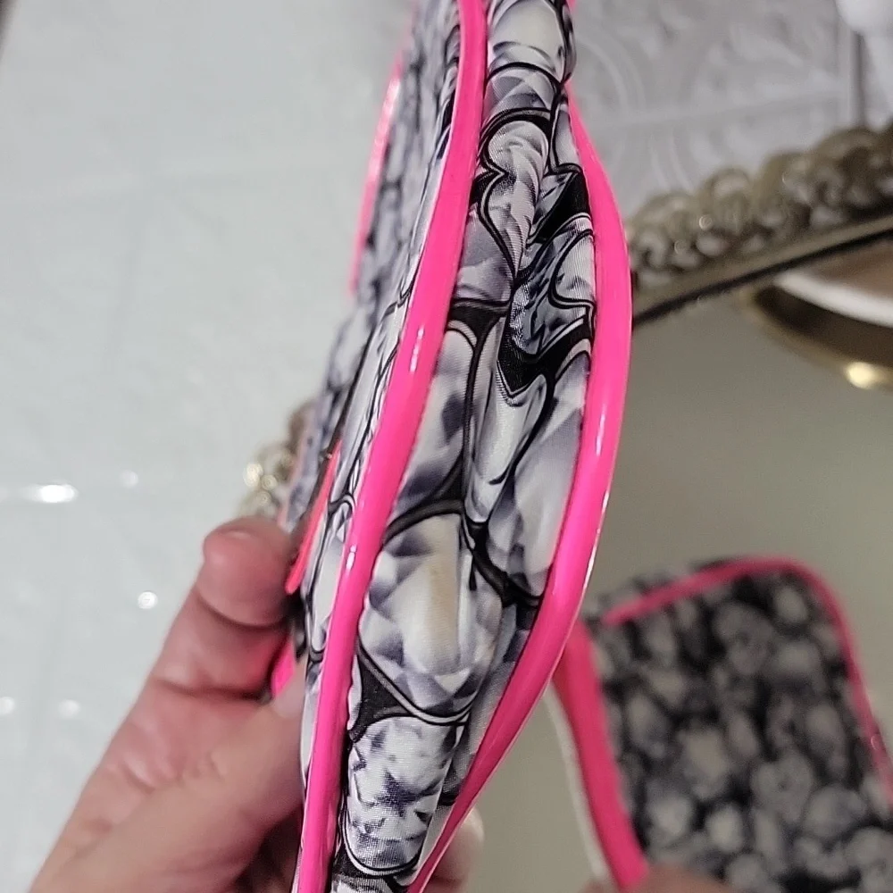 Betsey Johnson betsey johnson