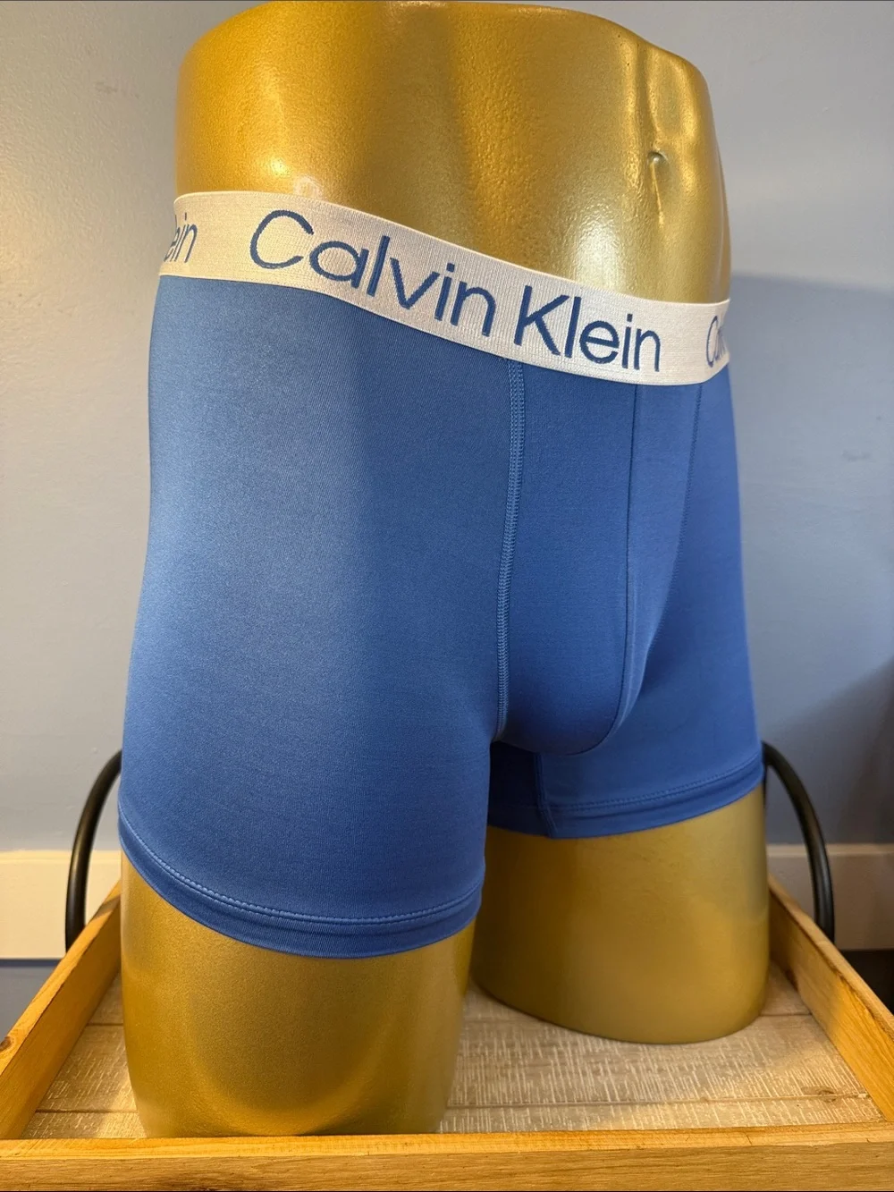 Calvin Klein True Blue Performance Boxer Briefs Large