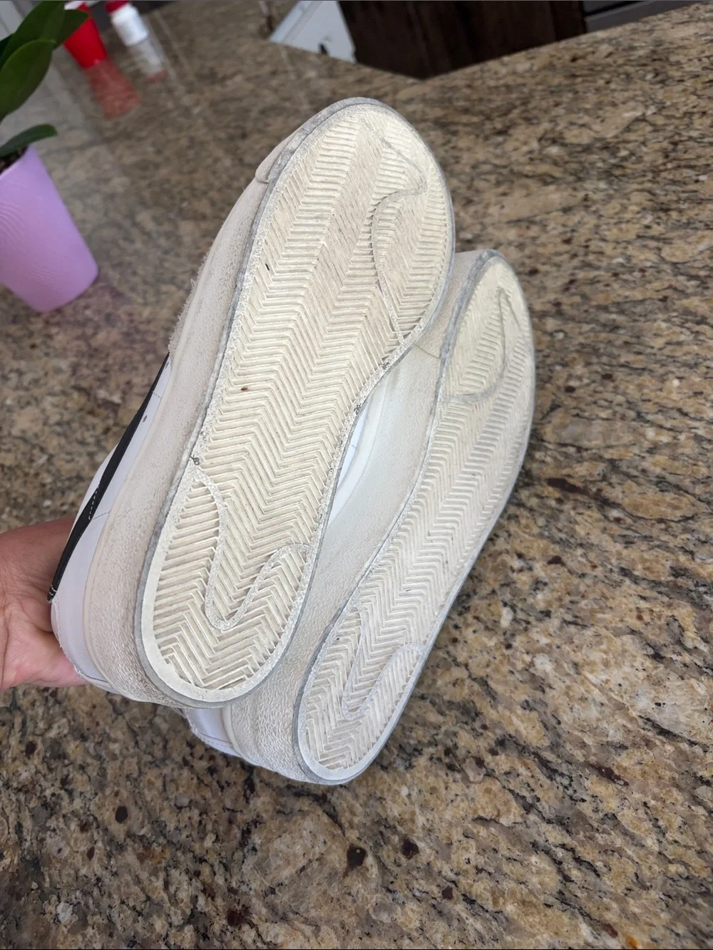 Nike low top