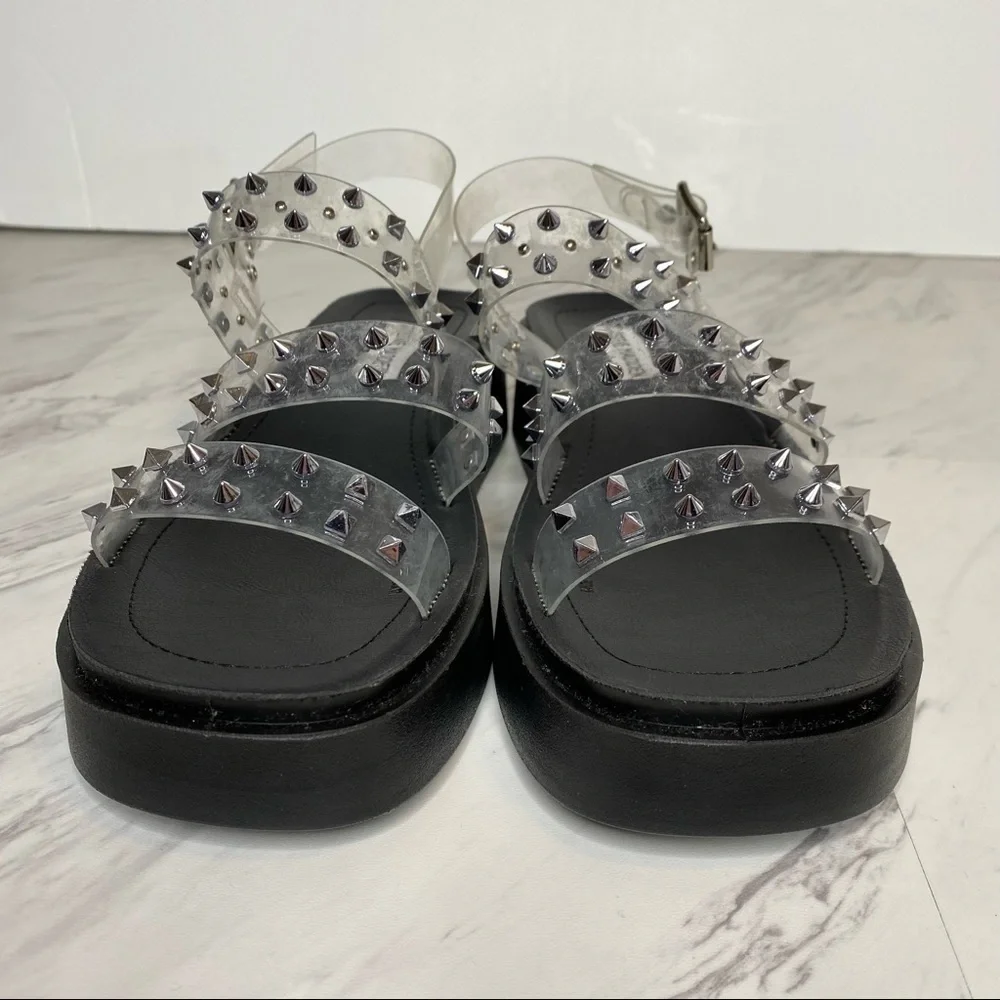 Steve Madden new steve