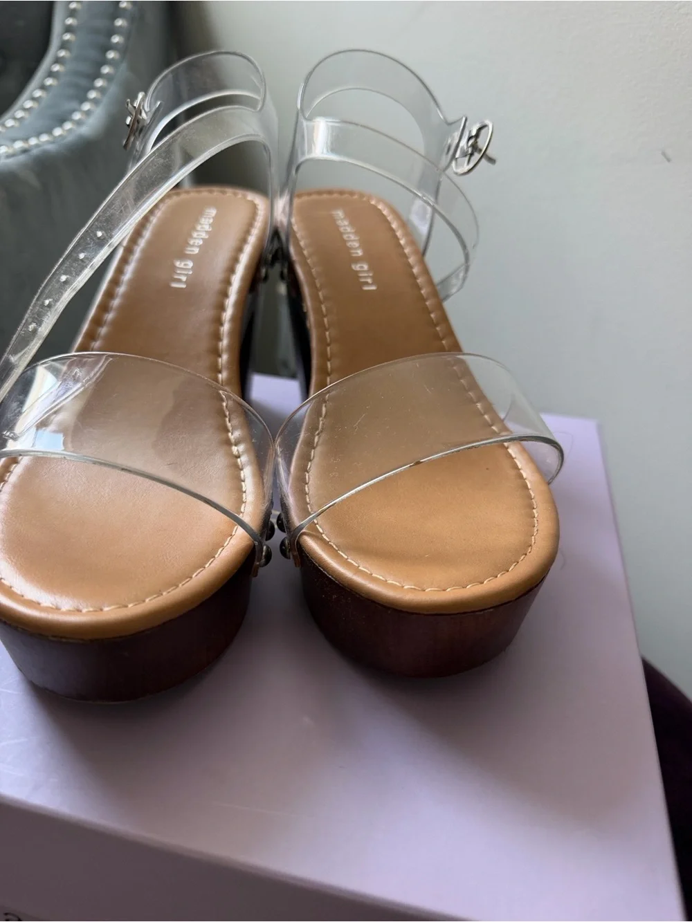 Madden Girl chunky wood