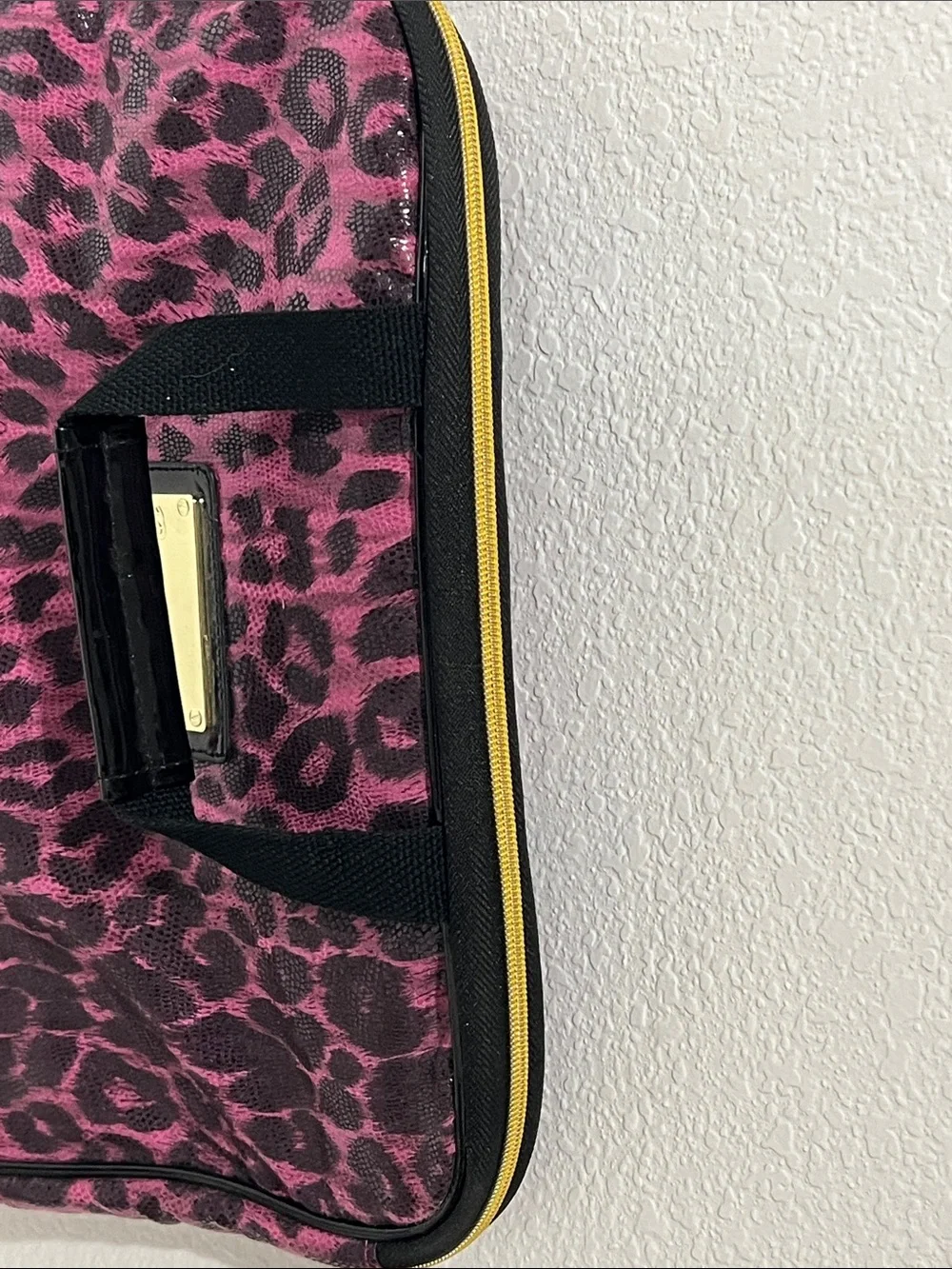 Betsey Johnson eye catching